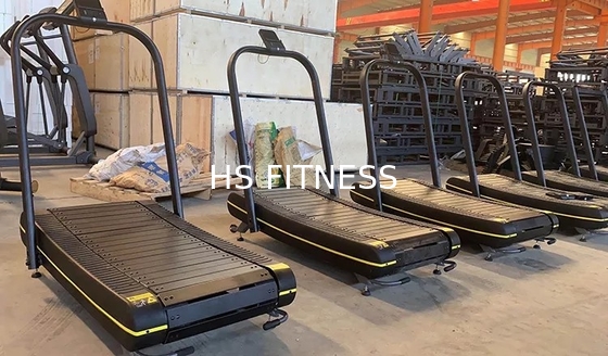 Pedana mobile curva pieghevole dell'attrezzatura della palestra un annuncio pubblicitario di 25 km/ora